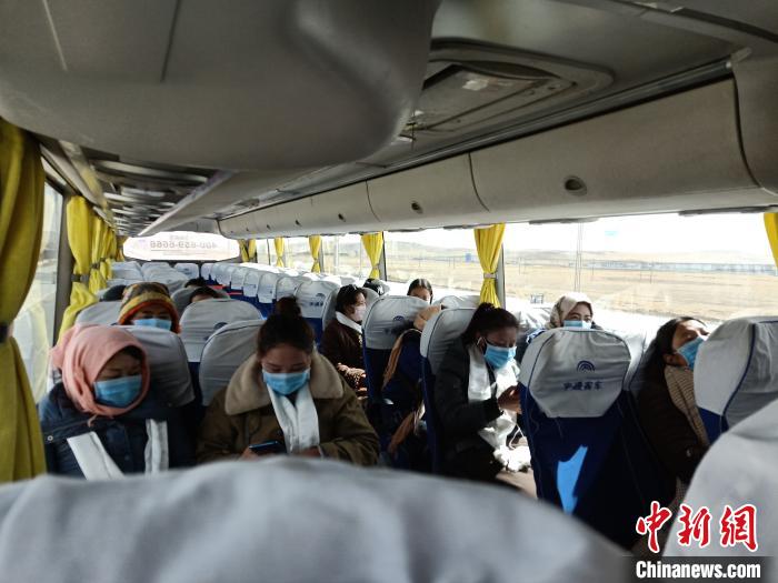 疫情期间西藏那曲完成首批农牧民“组团式”跨市务工